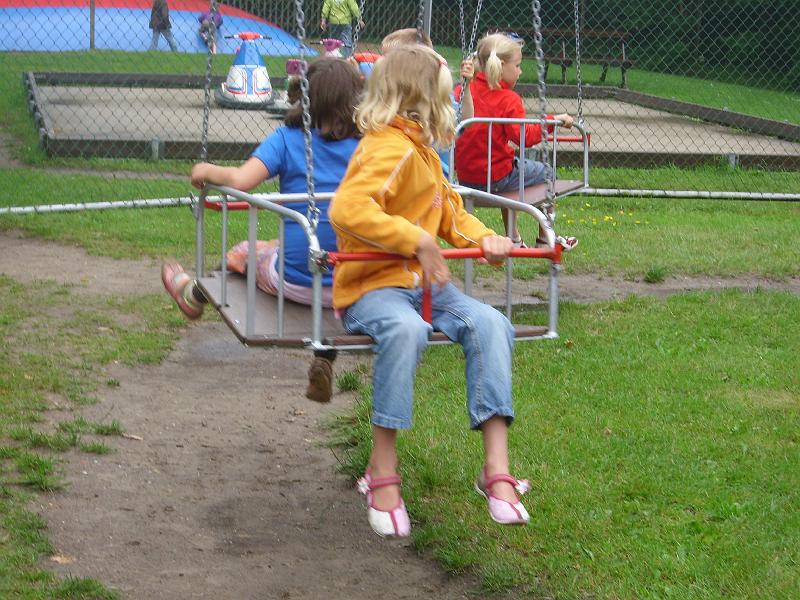 SL701861.JPG