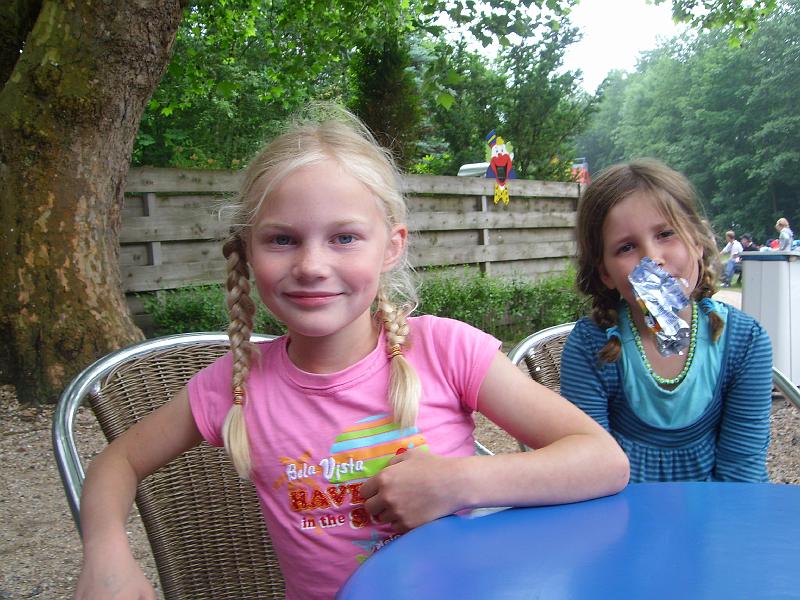 SL701922.JPG